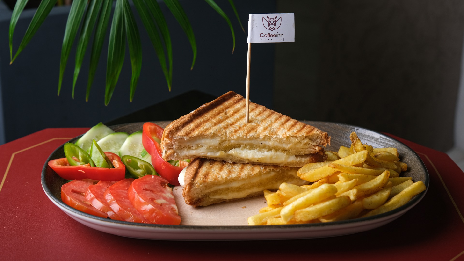 KAŞARLI TOST MENÜ