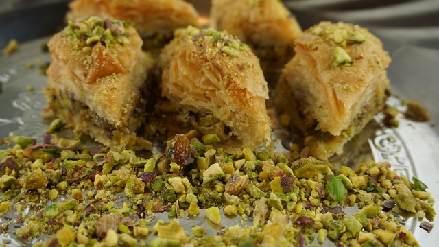 Fıstıklı Baklava (4 Dilim)