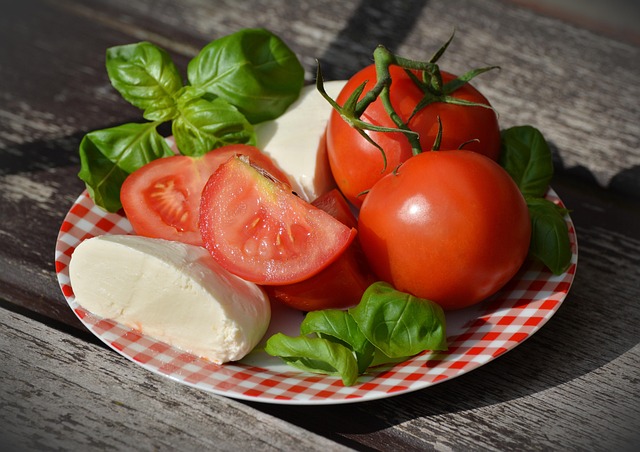 Caprese Salata
